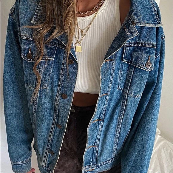 Vintage Oversized Denim Jacket - Picture 8 of 11
